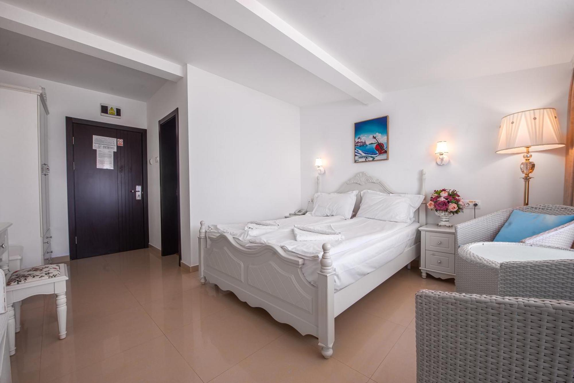 Sunrise Hotel Venus Luaran gambar