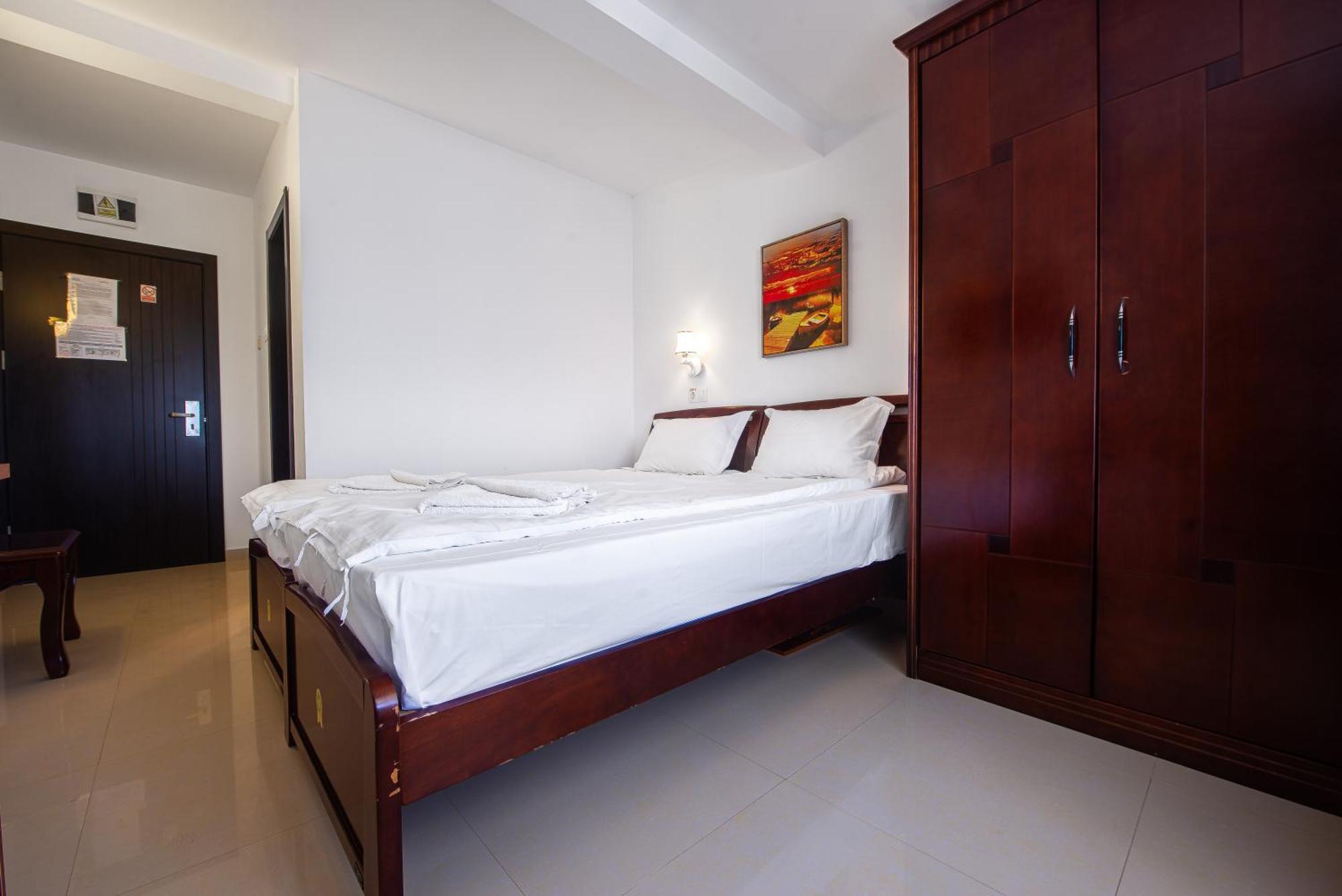 Sunrise Hotel Venus Luaran gambar