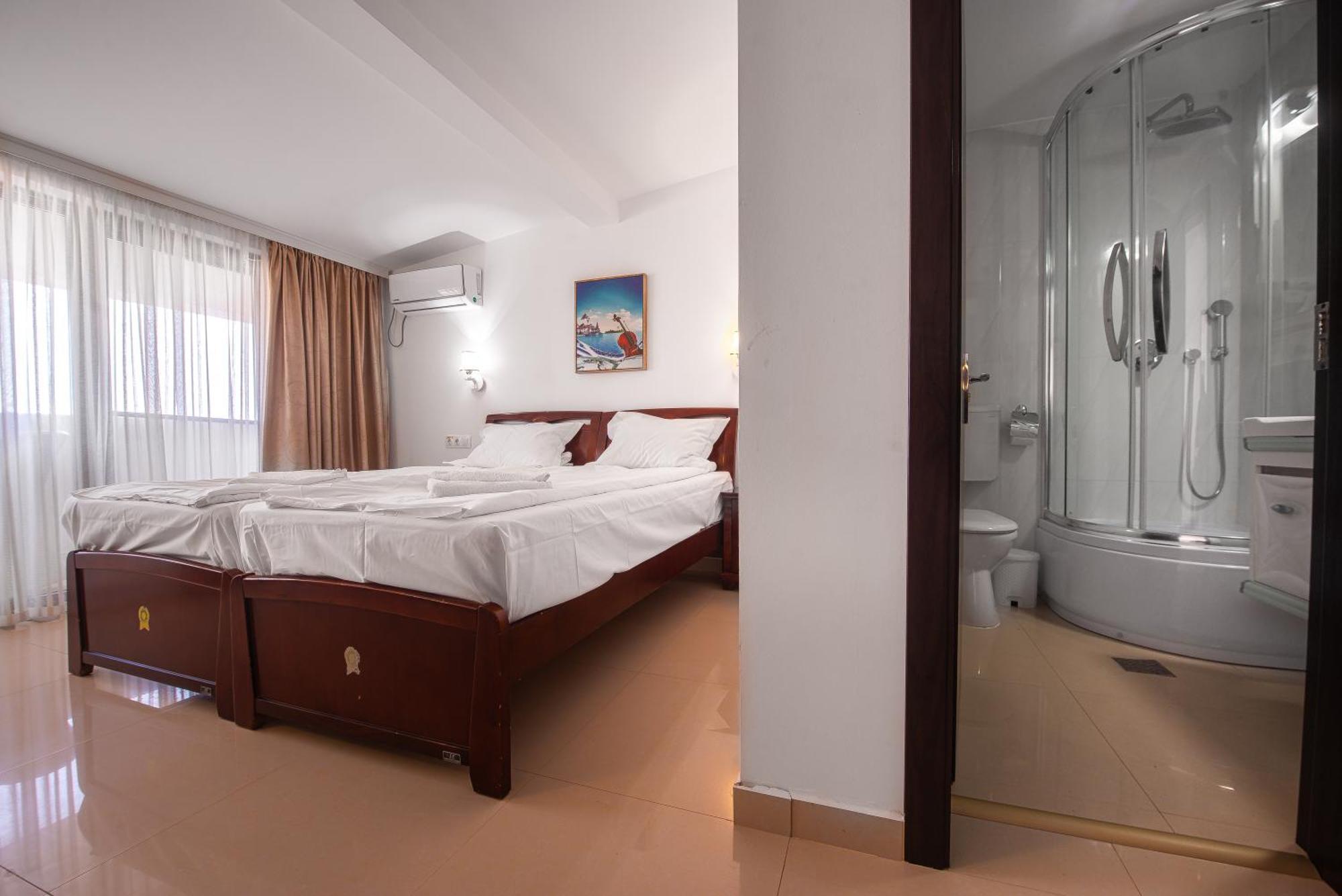 Sunrise Hotel Venus Luaran gambar