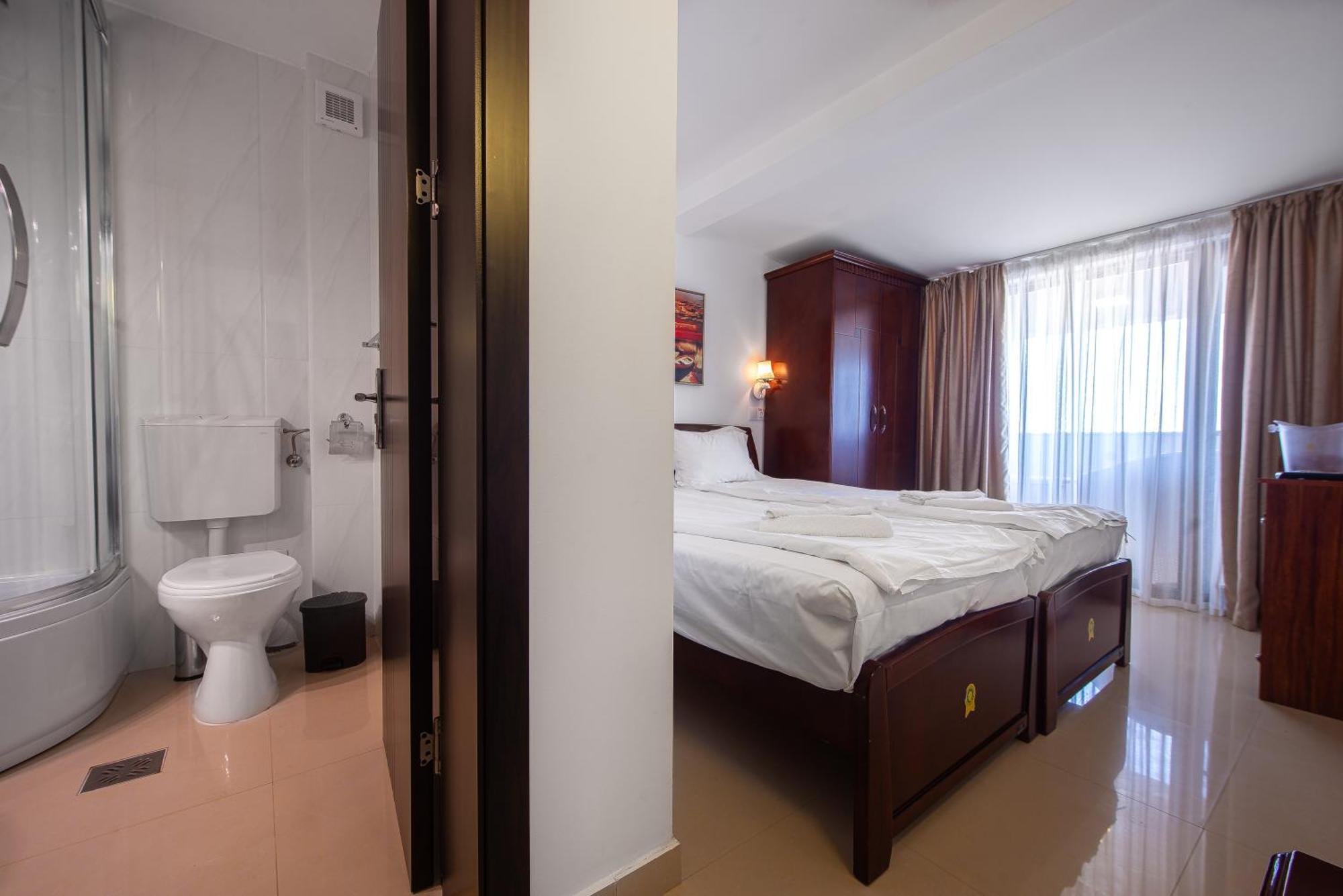 Sunrise Hotel Venus Luaran gambar